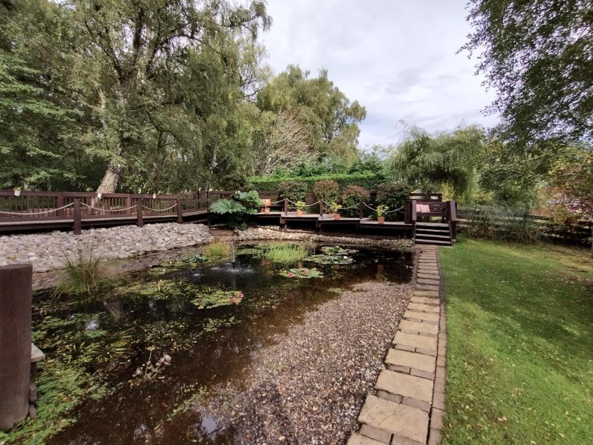 7 Burnside House Bed & Breakfast Kilmorack ภายนอก รูปภาพ